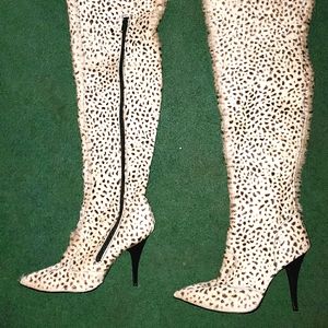 Vintage Leopard print on calf hair boots